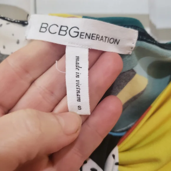 BCBGeneration Dress Tropical Cap Sleeves Front Tie S Monstera Print y2k - Picture 5 of 7